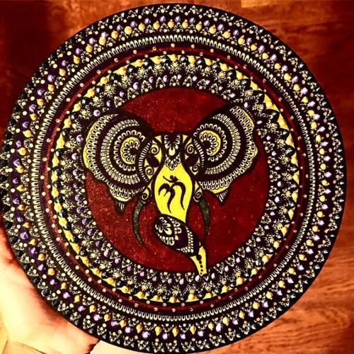 7 X 7 wood circle. Drawn in black ink, colored in with red, gold, and yellow marker, adorned with red and gold paint dots. 

SOLD OUT! 